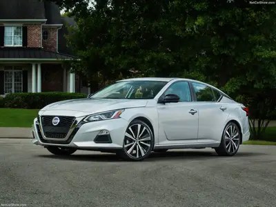 Nissan Altima (L34) 2019-2026 Owners Manual: Warning/Indicator lights